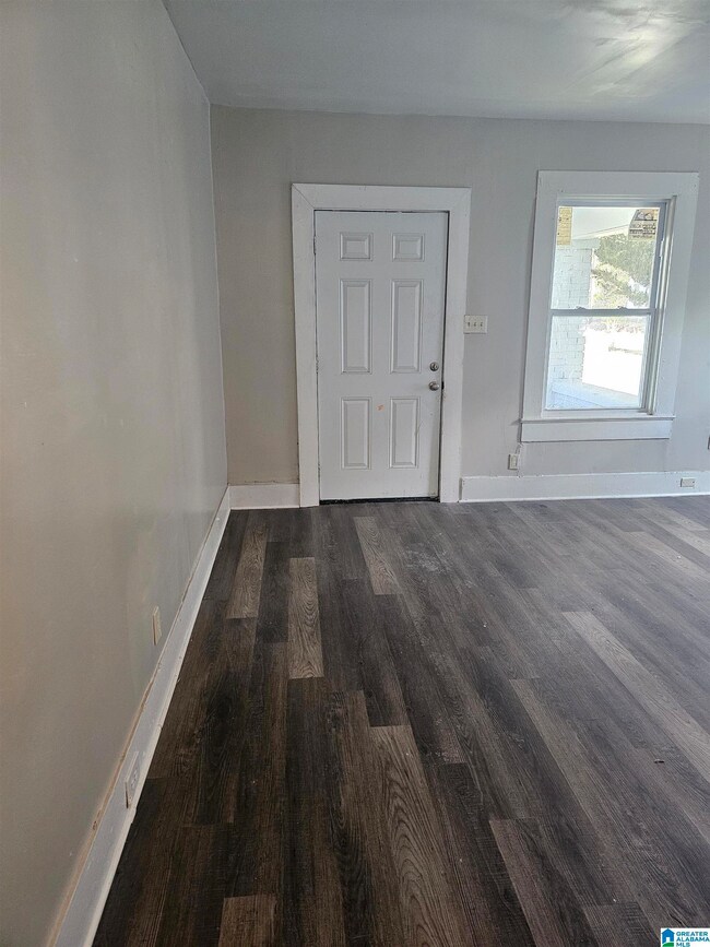 1512 Cullman Ave, Birmingham, AL 35208 - photo 5