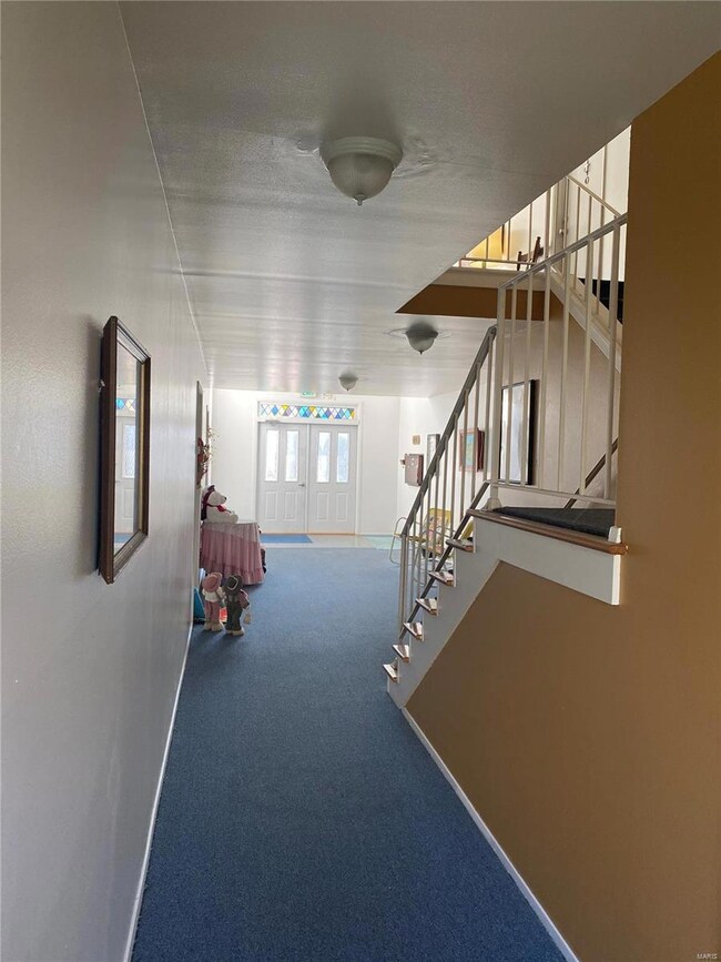 Lower level common area