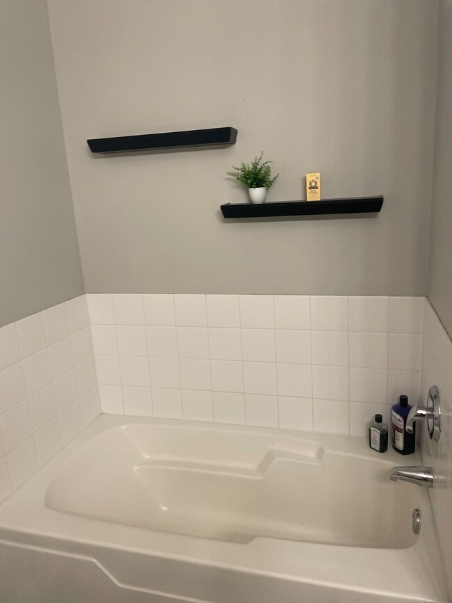 Prairie Avenue Lofts unit 811, Chicago, IL 60616 - photo 6