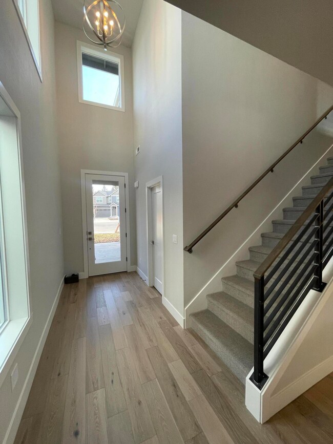 63229 NW Red Butte Ct unit Lot 18, Bend, OR 97703 - photo 2