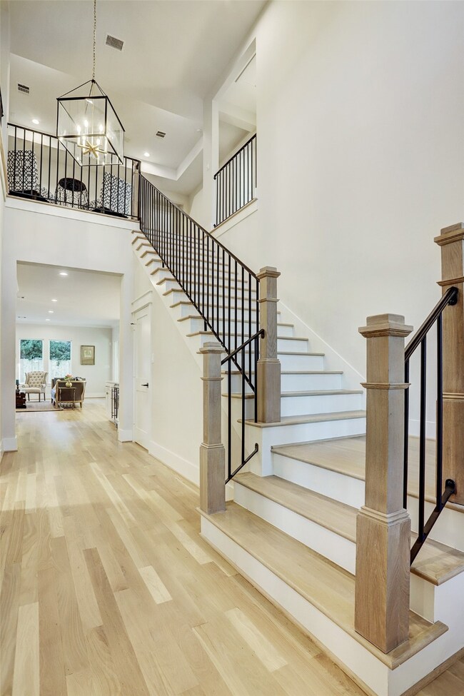 616 Redan St, Houston, TX 77009 - photo 6