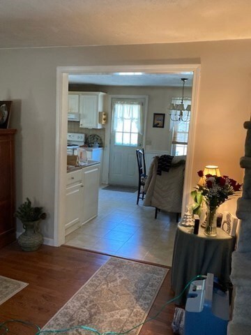 1 Winslow Ln, Wareham, MA 02571 - photo 4