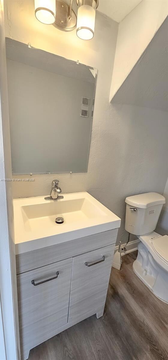 5960 NE 5th Ct unit 4, Miami, FL 33137 - photo 7