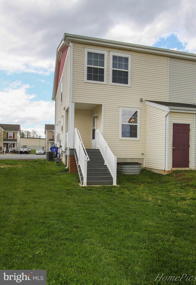 424 Gandy Dancer Ct, Hagerstown, MD 21740 - photo 7
