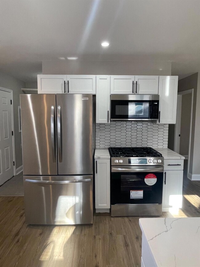 1134 Benton St, Gary, IN 46403 - photo 7