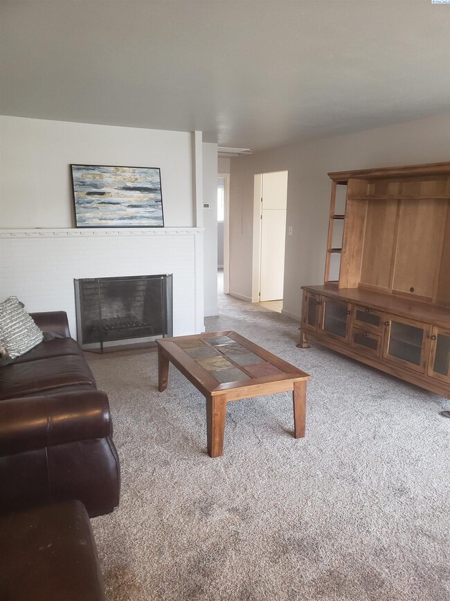 500 S Olson St, Kennewick, WA 99336 - photo 3