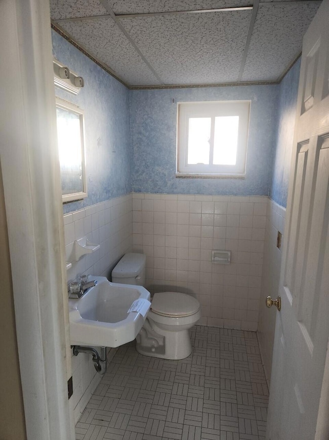 23906 Ada Ave, Warren, MI 48091 - photo 5