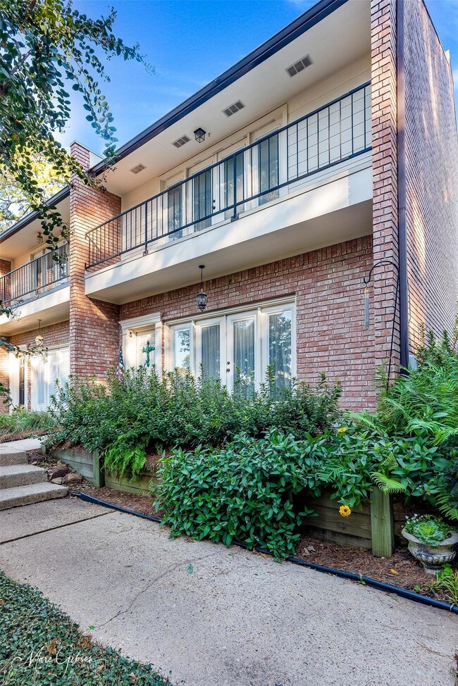 Side View to Front Patio