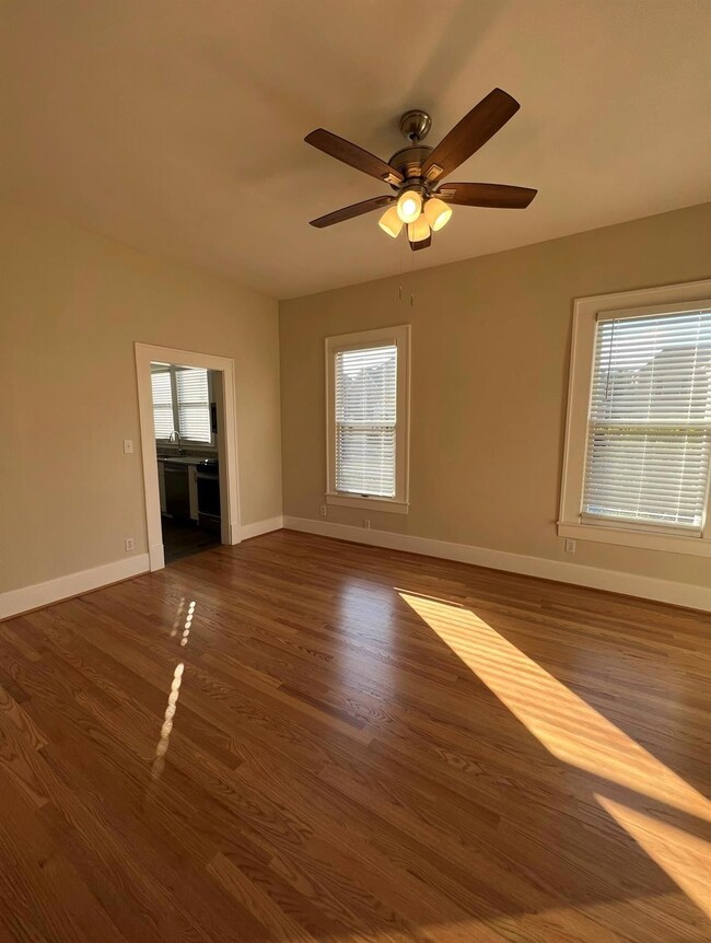 5800 Belmont Ave, Dallas, TX 75206 - photo 6