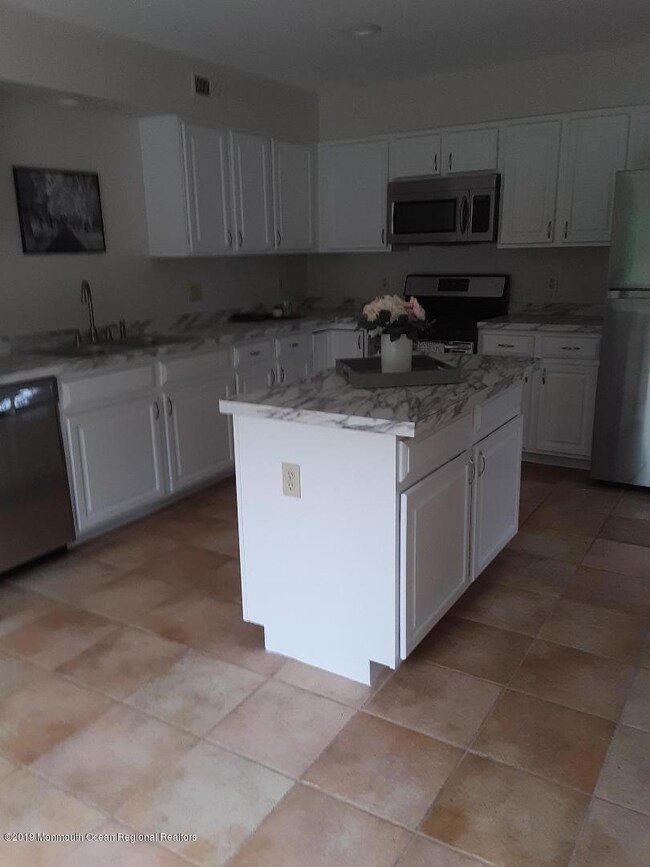 2801 Jockey Hollow Dr, Toms River, NJ 08755 - photo 6