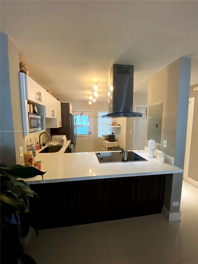 300 Galen Dr unit 205, Key Biscayne, FL 33149 - photo 7