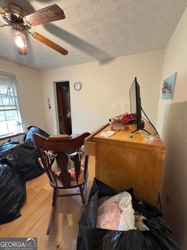 1063 Mitchell Dr, Winder, GA 30680 - photo 6