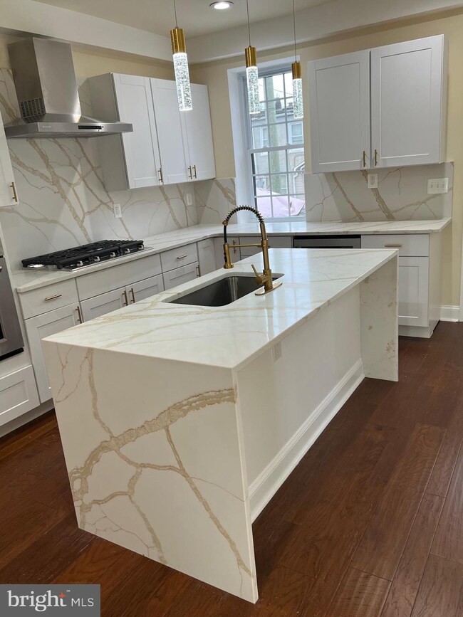 701 N Collington Ave, Baltimore, MD 21205 - photo 3