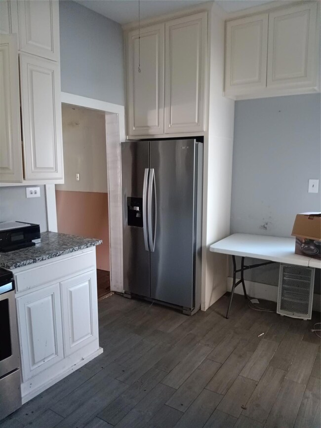 906 W Nelson St, Denison, TX 75020 - photo 3