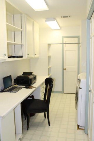 Office/Laundry Room: You don't need much to set up