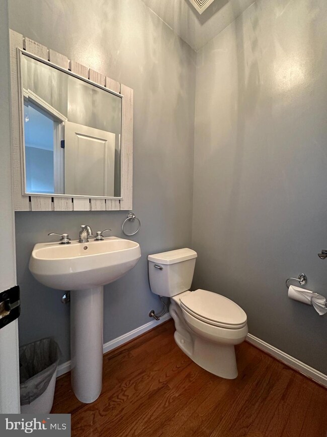 9011 Ribbon Falls Loop, Bristow, VA 20136 - photo 5