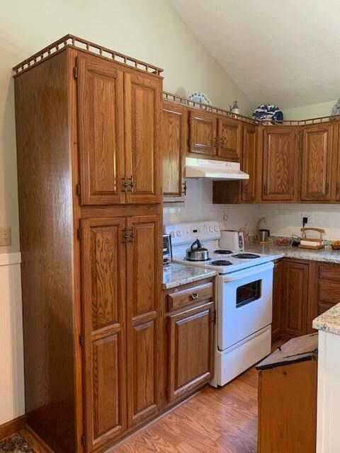 22 Crest Ave, Lisbon, ME 04250 - photo 3