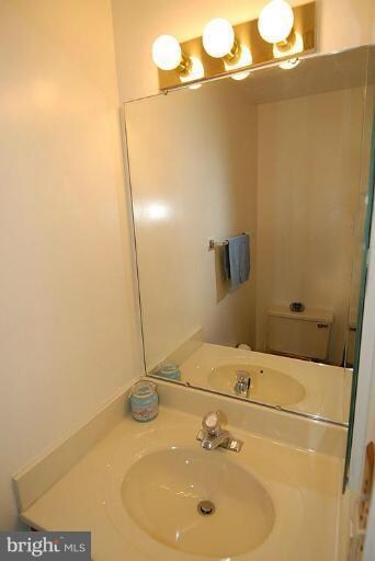 7908 Brightmeadow Ct, Ellicott City, MD 21043 - photo 6