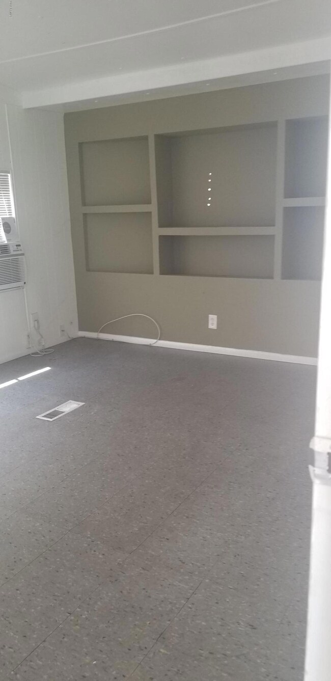 5002 W Bethany Home Rd unit 152, Glendale, AZ 85301 - photo 2