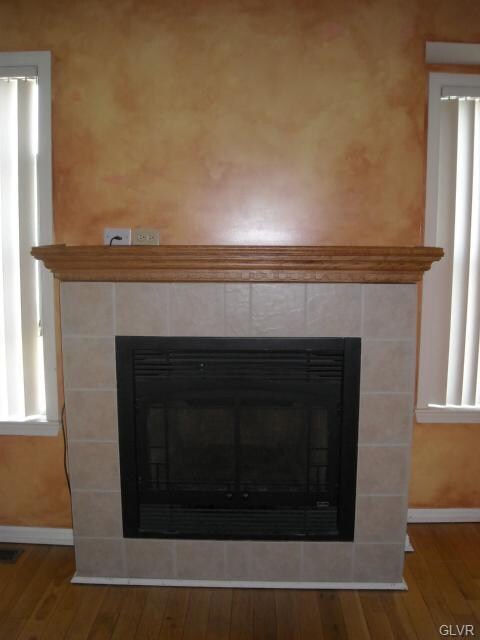 1287 Forest Rd, Whitehall, PA 18052 - photo 4