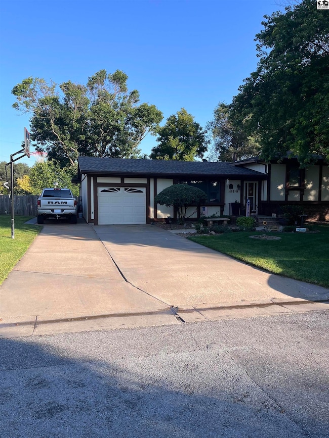 816 Iowa Ave, Pratt, KS 67124 - photo 4