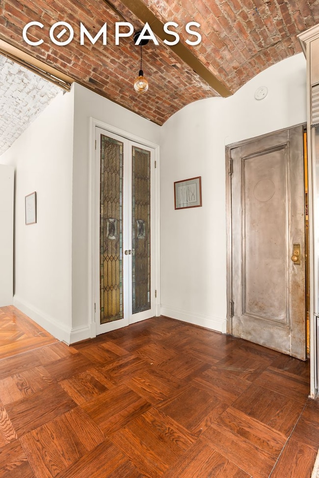 Osborne unit 11DB, New York, NY 10019 - photo 5