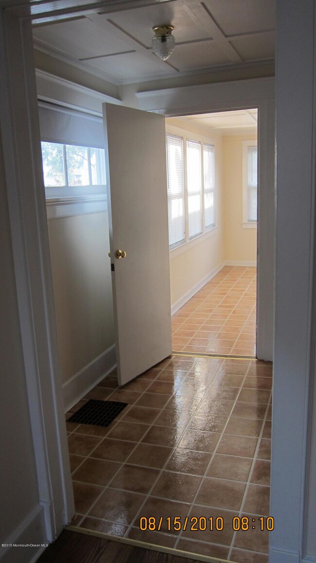 64 Peters Place, Red Bank, NJ 07701 - photo 6