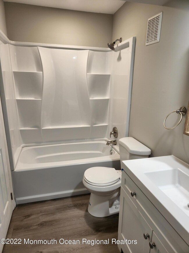 205A Cypress Point Cir unit 2051, Mount Laurel, NJ 08054 - photo 6