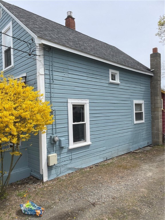 34 Troy Ave, Warwick, RI 02889 - photo 3