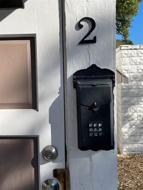 1043 7th Ave N unit 2, Saint Petersburg, FL 33705 - photo 3