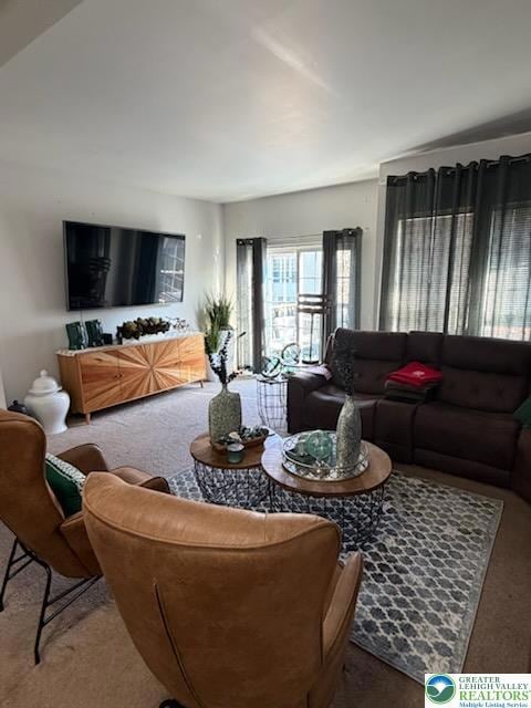 8514 Gateway Rd, Breinigsville, PA 18031 - photo 3