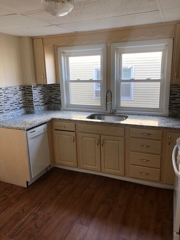 32 Upland Rd unit 1, Belmont, MA 02478 - photo 2