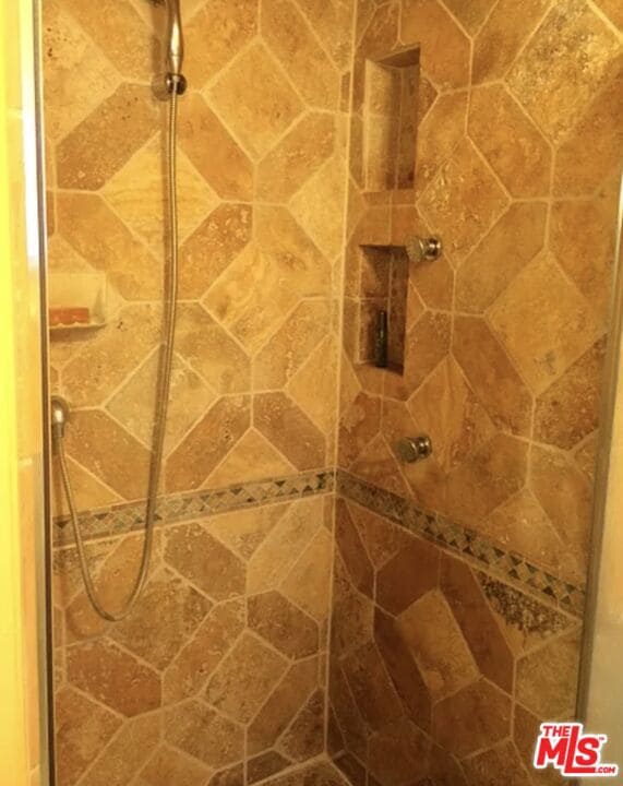 3635 Via Pacifica Walk, Oxnard, CA 93035 - photo 3