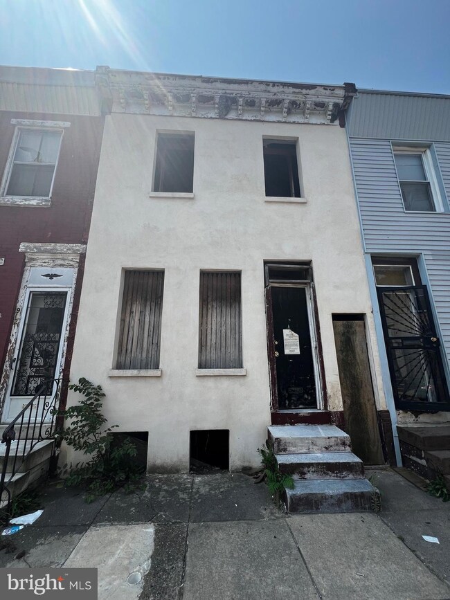 904 W Arizona St, Philadelphia, PA 19133 - photo 4