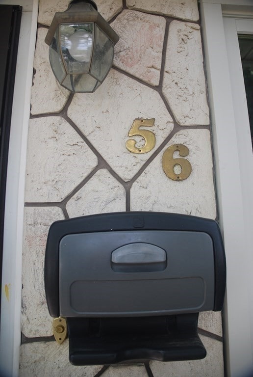 56 Loxwood St, Worcester, MA 01604 - photo 2