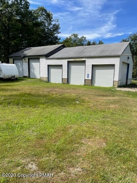 1226 Milford Rd, Dingmans Ferry, PA 18328 - photo 3