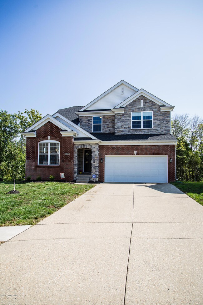 9101 Blue Boulder Ct, Louisville, KY 40291 - photo 2