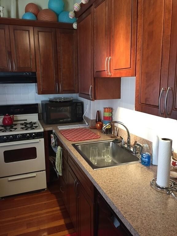 2 Colliston Rd unit 3, Brighton, MA 02135 - photo 2