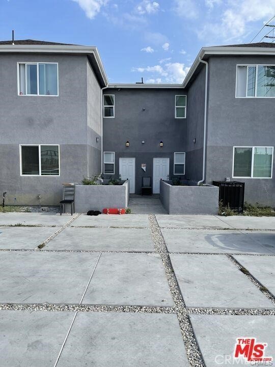 437 N Fries Ave unit 1, Wilmington, CA 90744 - photo 2