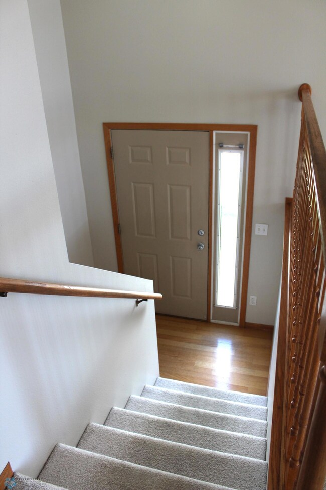 3312 30th Ave S, Fargo, ND 58103 - photo 3