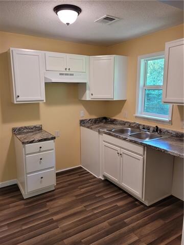 6833 Bales Ave, Kansas City, MO 64132 - photo 4