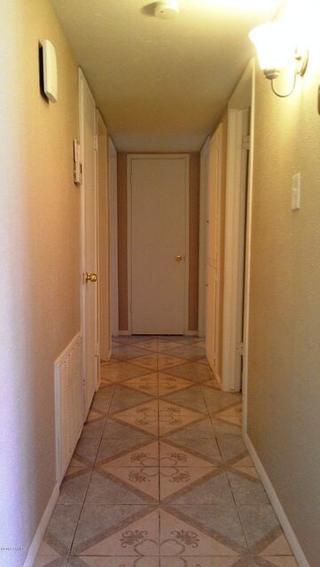 4437 W Avalon Dr, Phoenix, AZ 85031 - photo 4