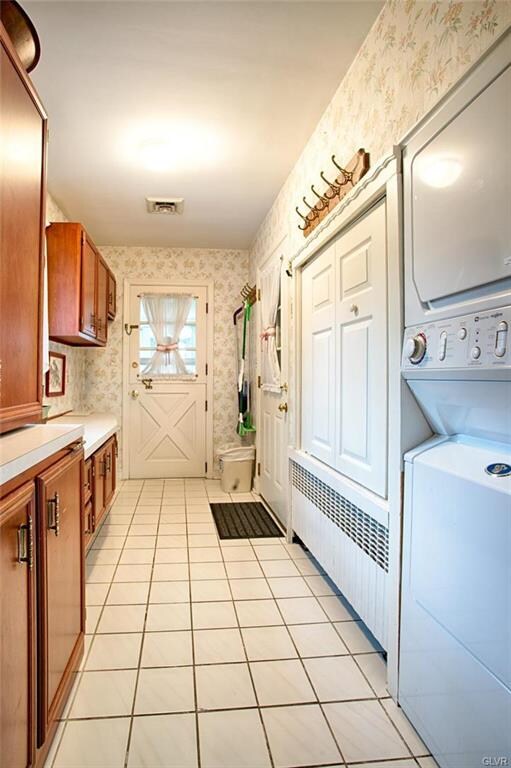 3656 Mountain View Ave, Easton, PA 18045 - photo 6