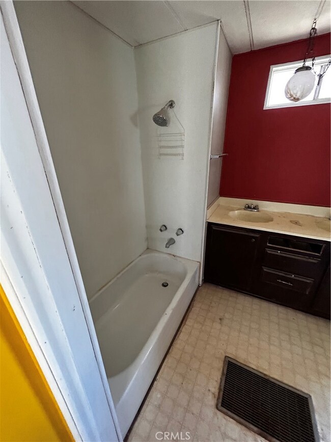 3589 Wells Rd unit 31, Blythe, CA 92225 - photo 3