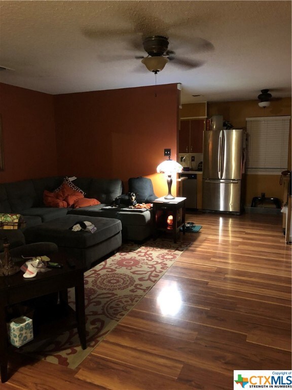 1610 Phyllis Dr, Copperas Cove, TX 76522 - photo 6