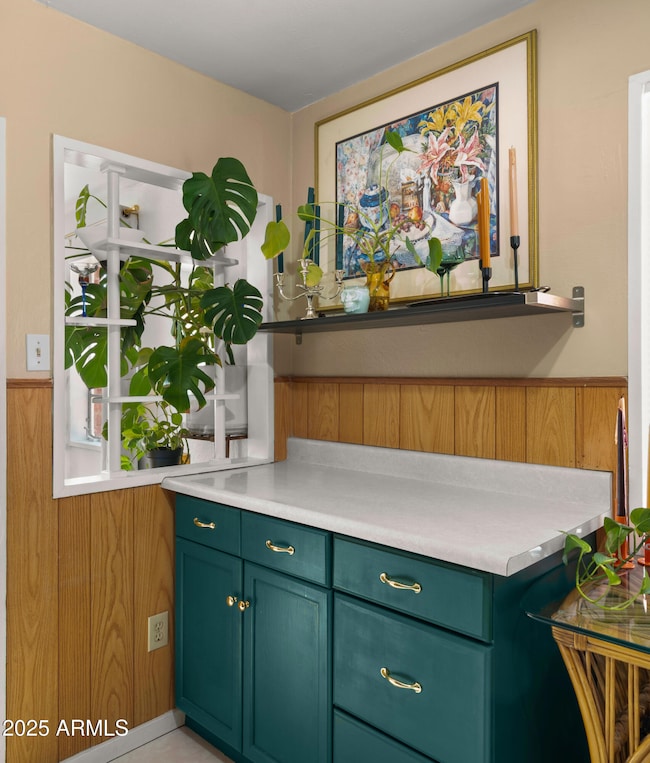 Cute Shelves from Living to Kitchen