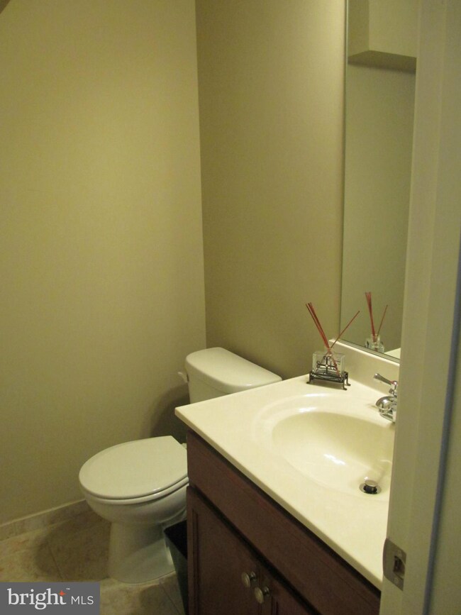 4318 Potomac Highlands Cir unit 35, Triangle, VA 22172 - photo 4