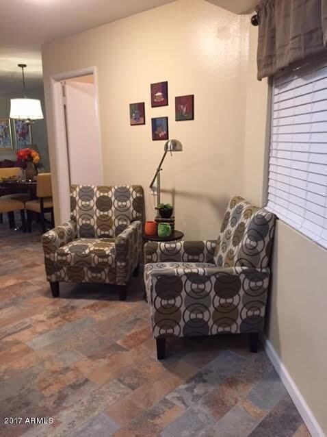 13677 N Garden Court Dr unit 15C, Sun City, AZ 85351 - photo 4