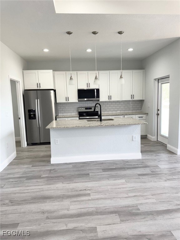 8012 Spice Ct, Labelle, FL 33935 - photo 5