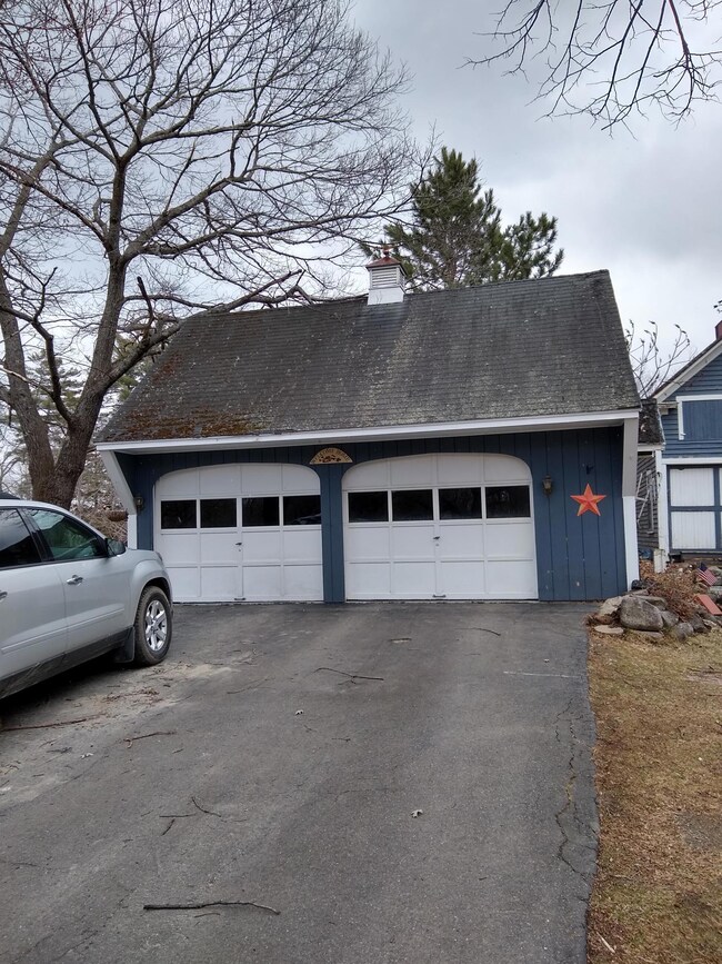 19 Penobscot Ave, Howland 25